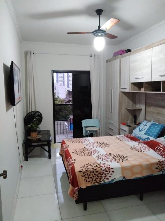 Apartamento à venda com 1 quarto, 45m² - Foto 9