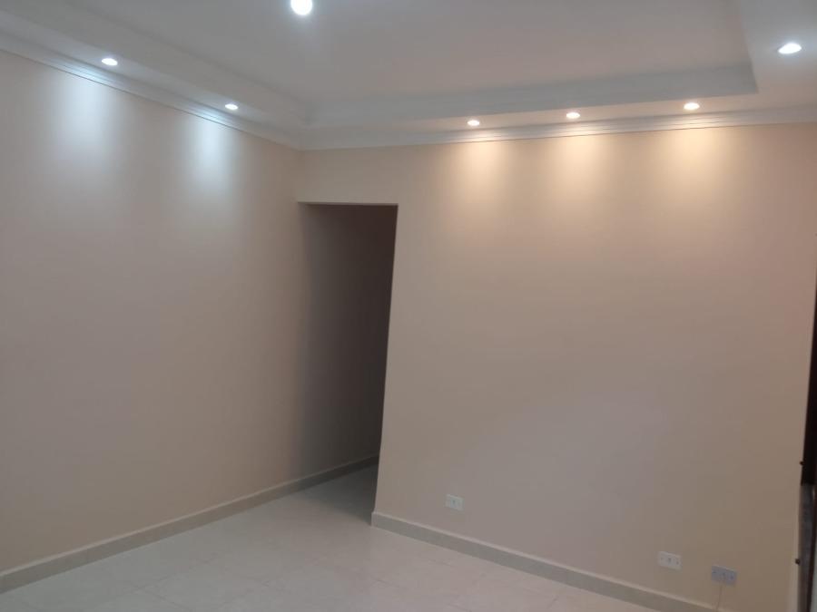 Casa à venda com 2 quartos, 85m² - Foto 4