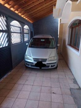 Casa para Venda por R$355.000,00 com 250m², 3 dormitórios, 1 suite e 2 vagas - Vila antártica, Praia grande / SP