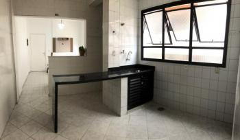 Apartamento para Venda por R$260.000,00 com 57m², 2 dormitórios, 1 vaga e 1 banheiro - Guilhermina, Praia grande / SP - Foto 2