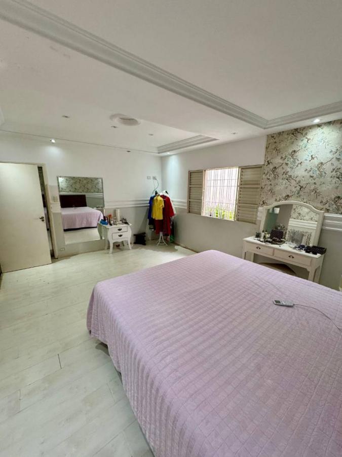 Sobrado, 6 quartos, 270 m² - Foto 2