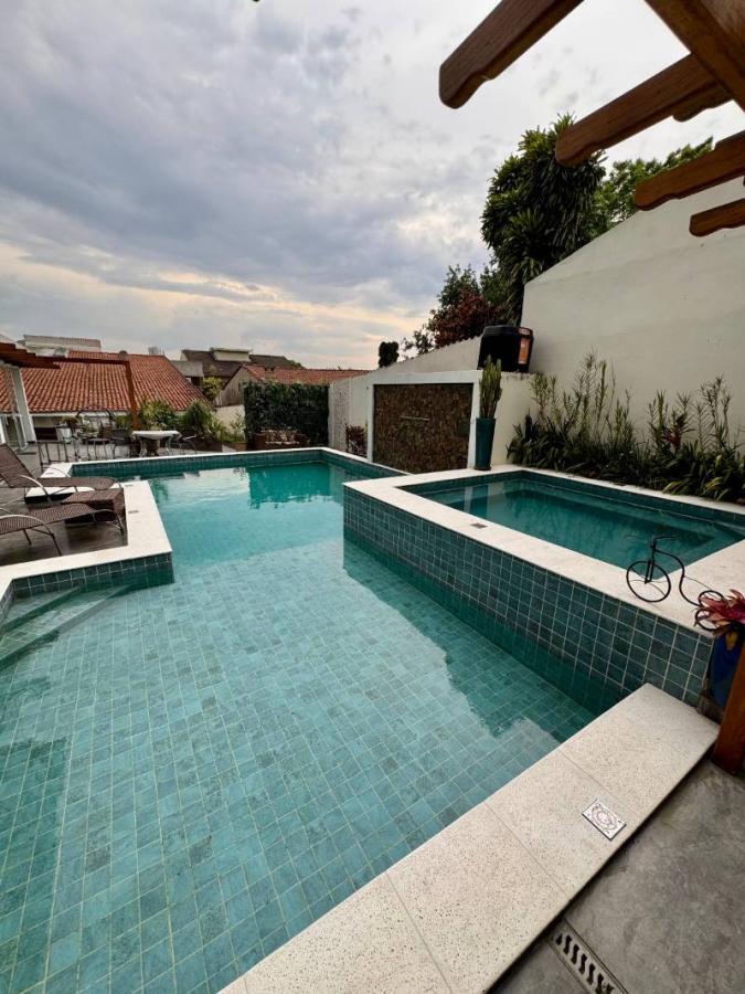 Sobrado, 6 quartos, 270 m² - Foto 19